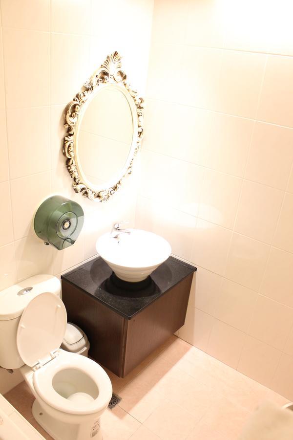 Full Moon Boutique Motel Hsinchu Buitenkant foto